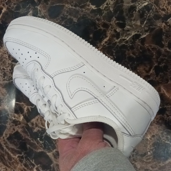 Nike Air Force 1 Low 07 Streetwear/Lifestyle Shoes Size 12C Unisex - Picture 10 of 10